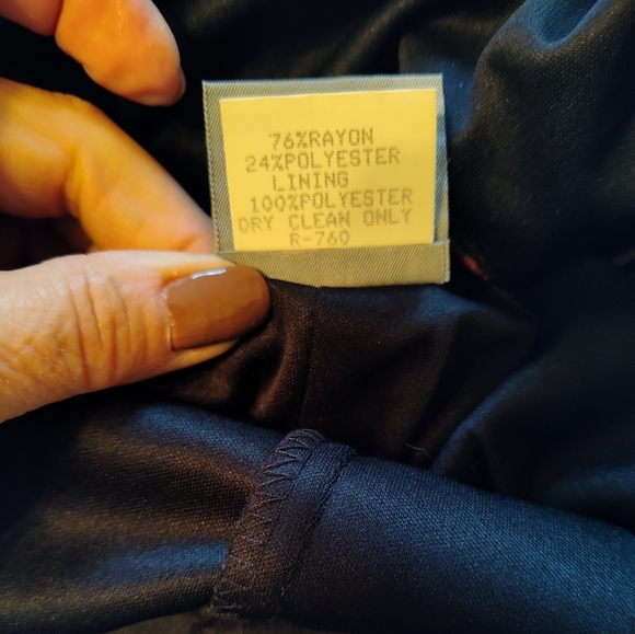 Rabbit Rabbit Rabbit design velvet dress - Picture 9 of 12